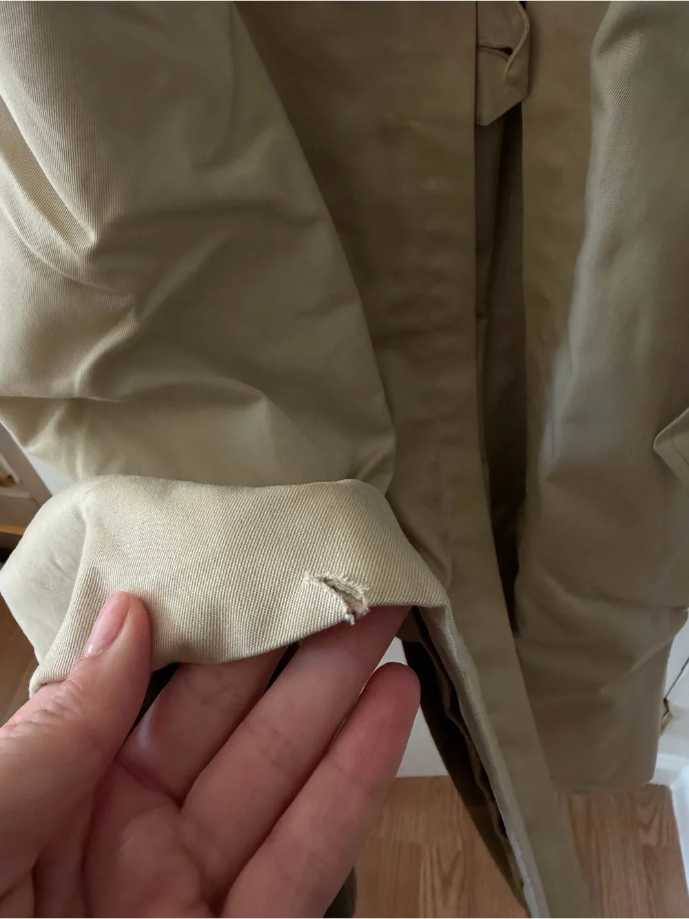 Burberry’s Beige Trench Coat - Picture 7 of 16